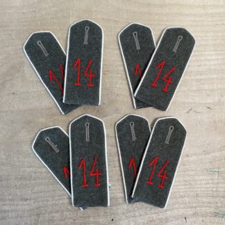 A pair of late-war shoulder boards for Infanterie-Regiment Nr. 14
