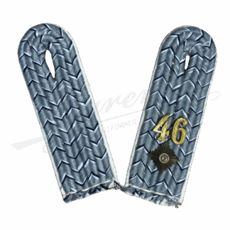 Shoulder boards for officers (late-war subdued pattern)
